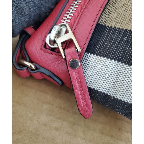 Authentic BURBERRY Check Canvas Crossbody  Cadmium Farley Red Bag - Picture 8 of 11